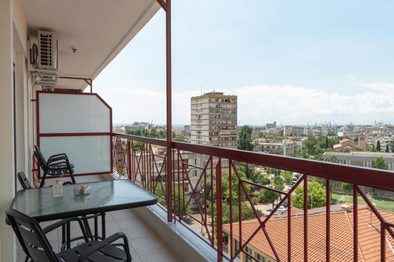 Minimalist Apartments W/ View Salonic Exterior foto