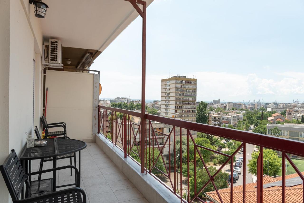 Minimalist Apartments W/ View Salonic Exterior foto