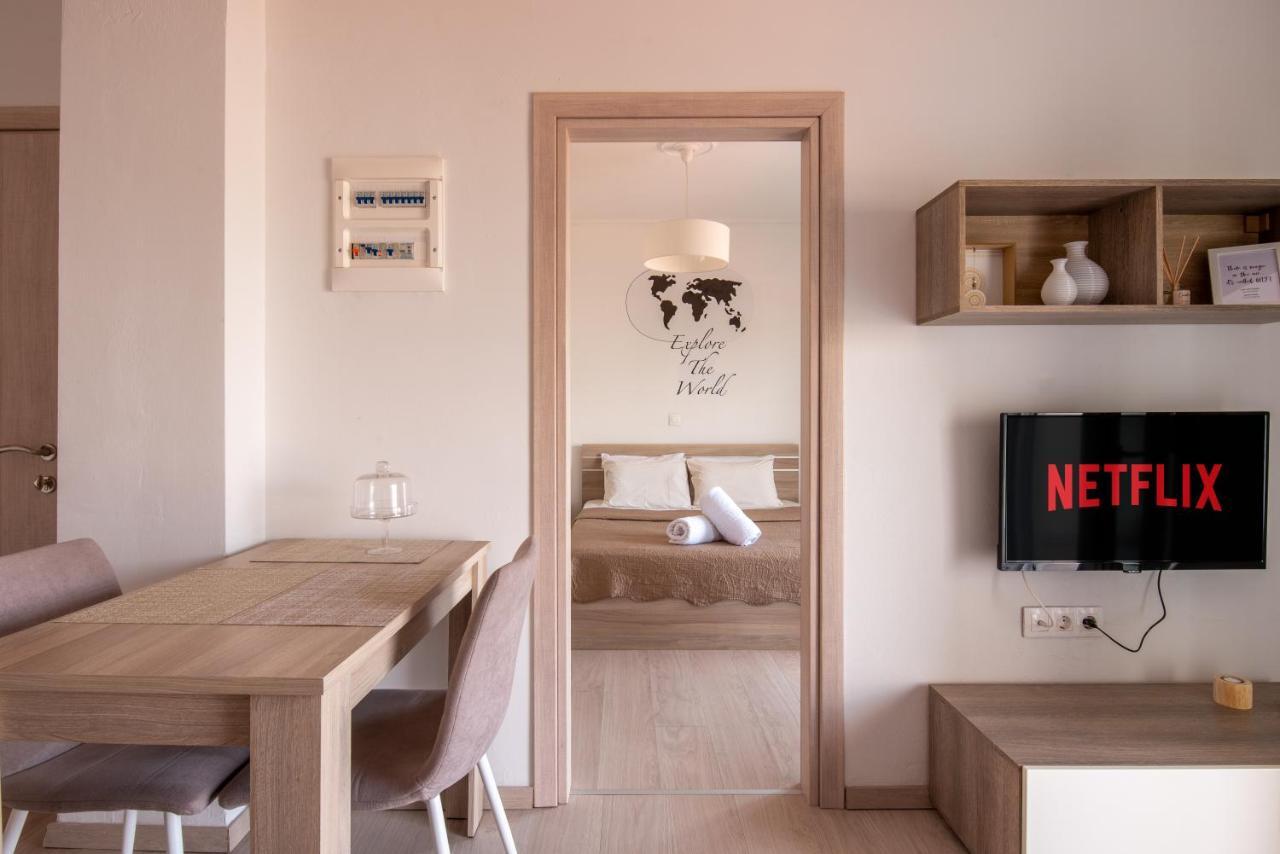 Minimalist Apartments W/ View Salonic Exterior foto
