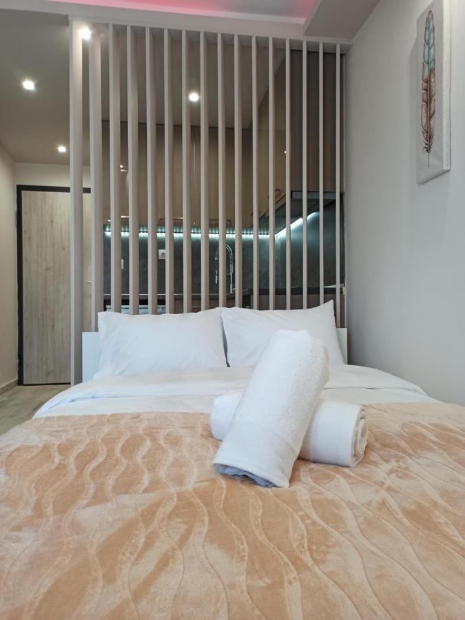 Minimalist Apartments W/ View Salonic Exterior foto