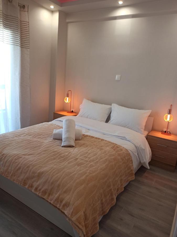 Minimalist Apartments W/ View Salonic Exterior foto